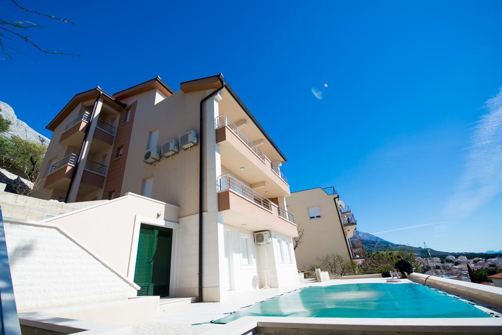 Apartments Karlo Baška Voda Dış mekan fotoğraf