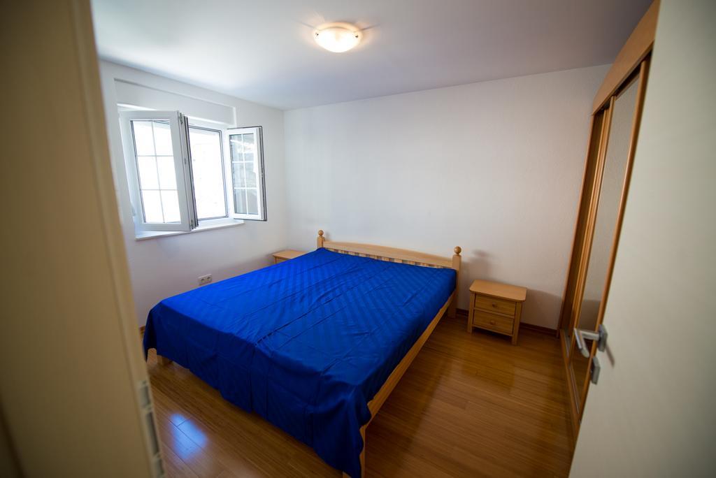 Apartments Karlo Baška Voda Dış mekan fotoğraf
