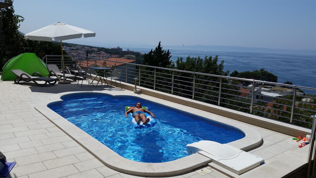Apartments Karlo Baška Voda Dış mekan fotoğraf