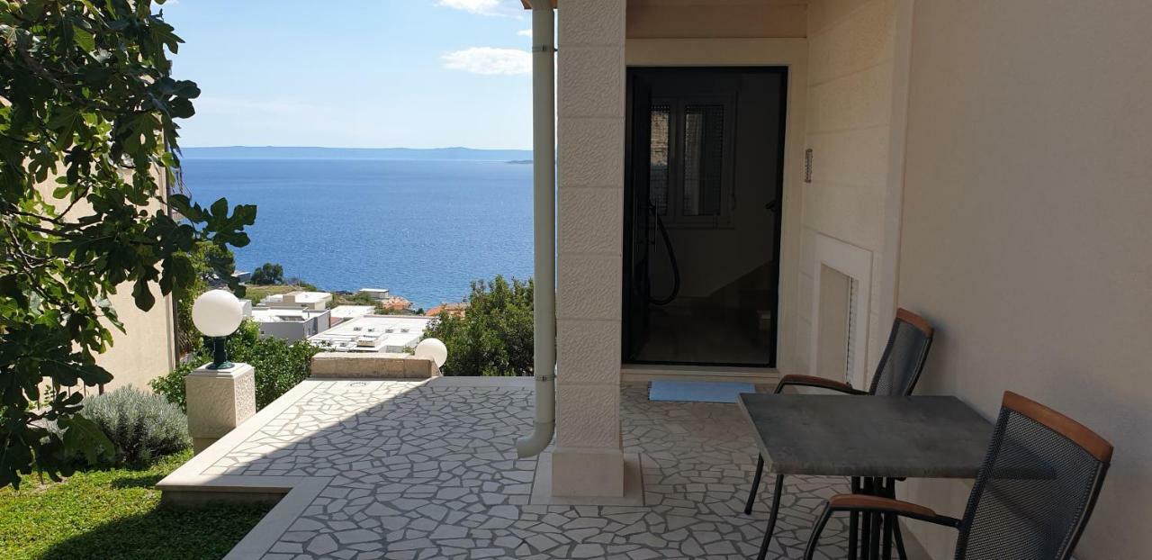 Apartments Karlo Baška Voda Dış mekan fotoğraf