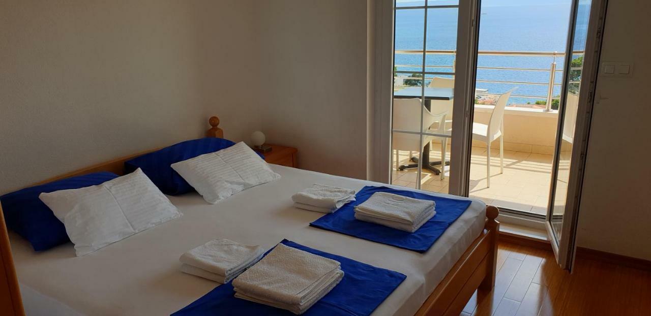 Apartments Karlo Baška Voda Dış mekan fotoğraf